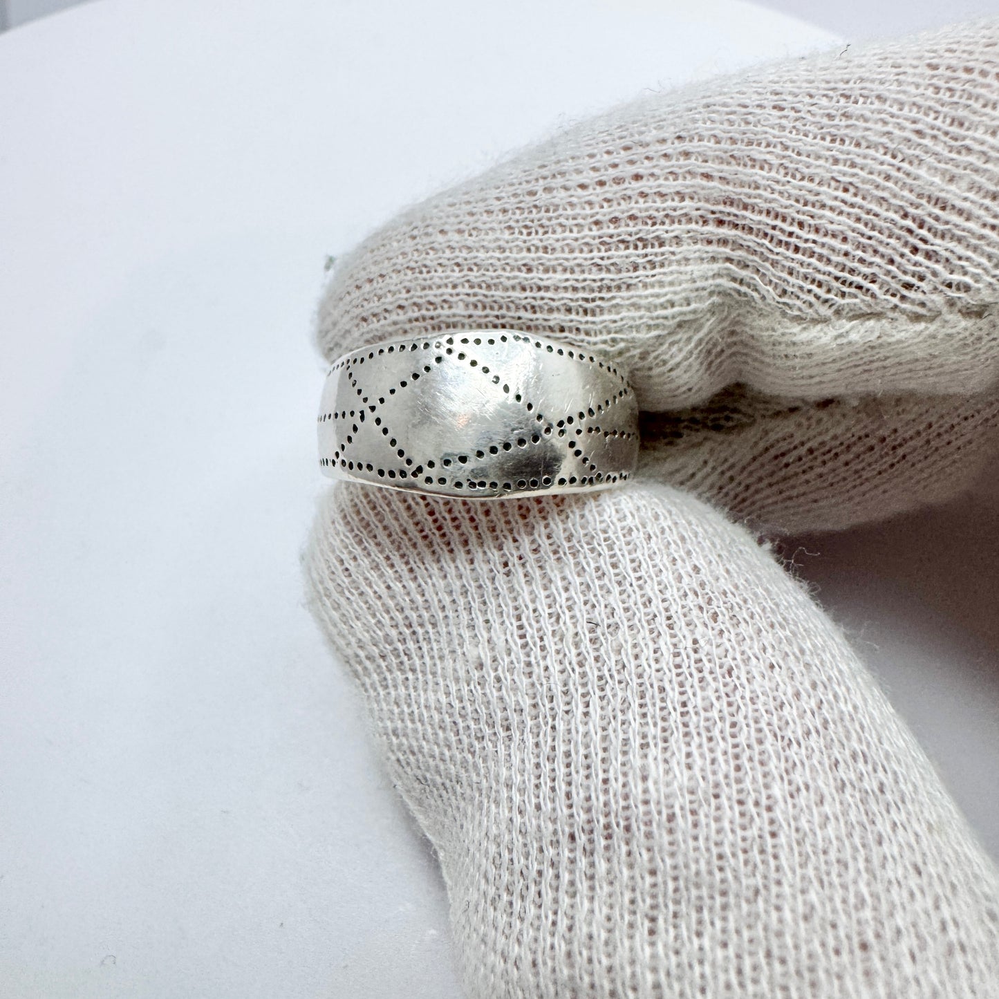 Bengt Hallberg, Sweden. Vintage Viking Copy Sterling Silver Ring.