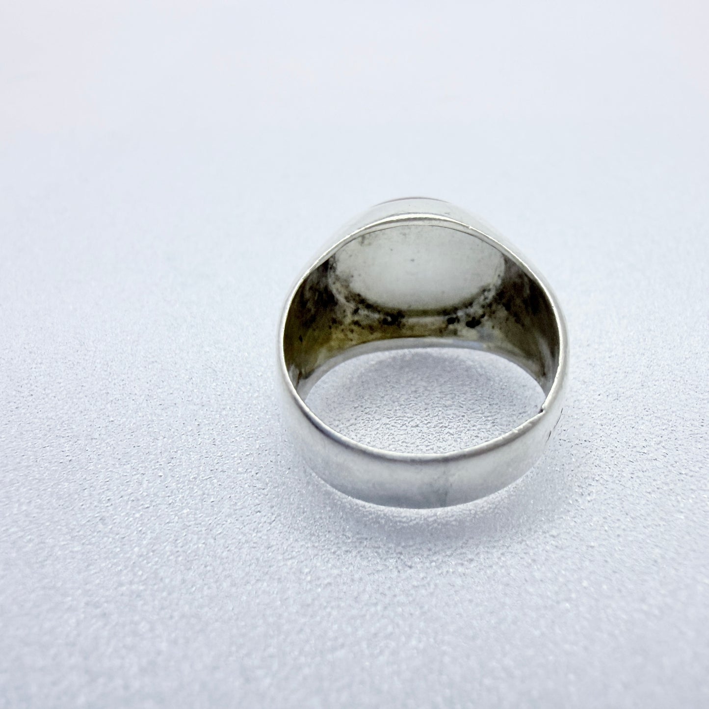 Vintage 1960s Solid Silver Carnelian Ring.
