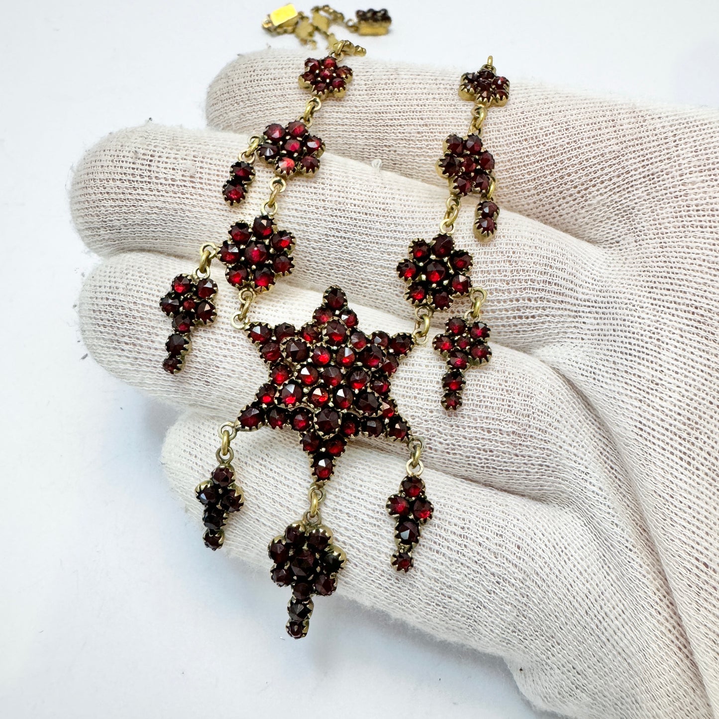 Czechoslovakia early 1900s. Antique Bohemian Garnet Fringe Necklace.