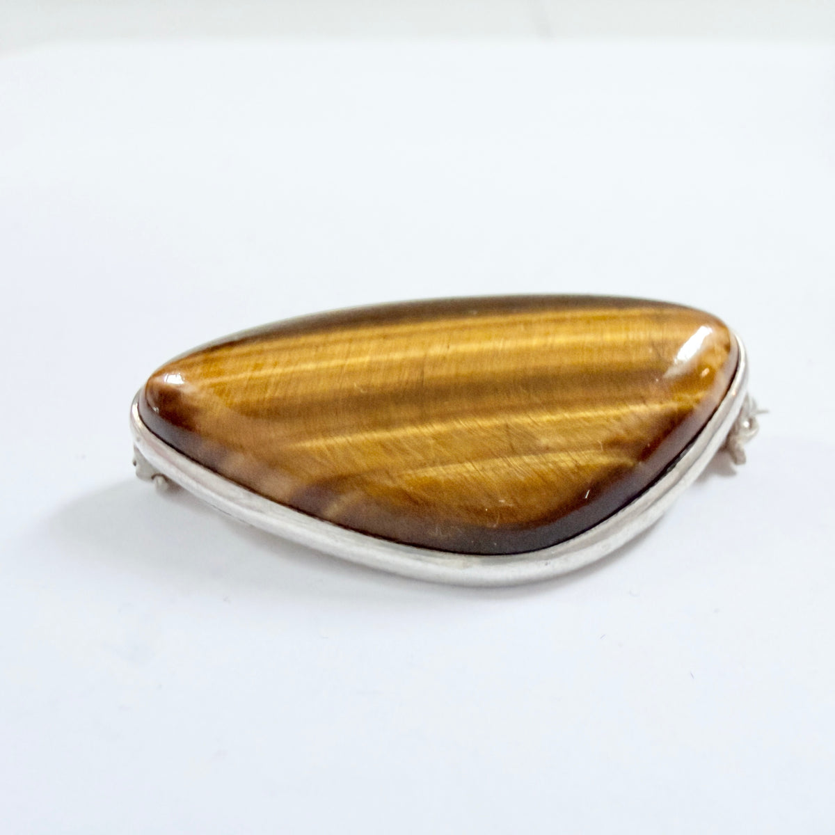 Vintage c 1960s Solid SIlver Tiger's Eye Brooch.