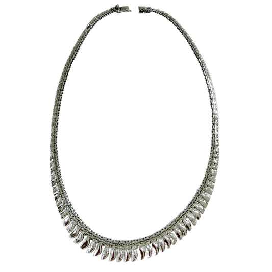 Vintage Solid Silver Necklace. Probably Italy.