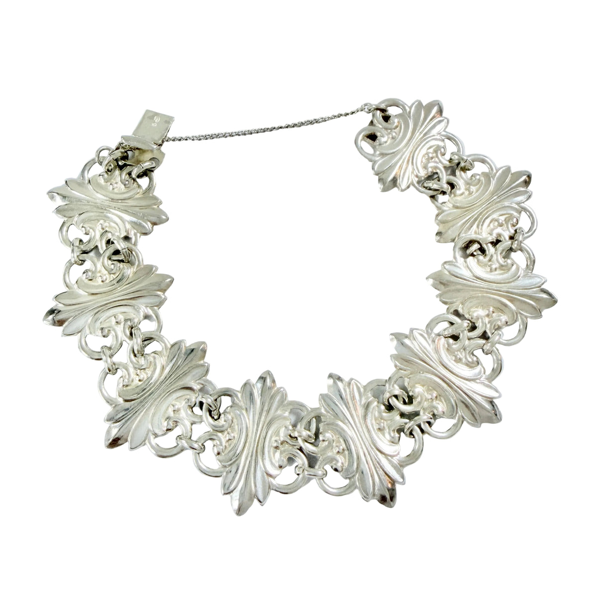 Vintage 1950s Solid Silver Bracelet.