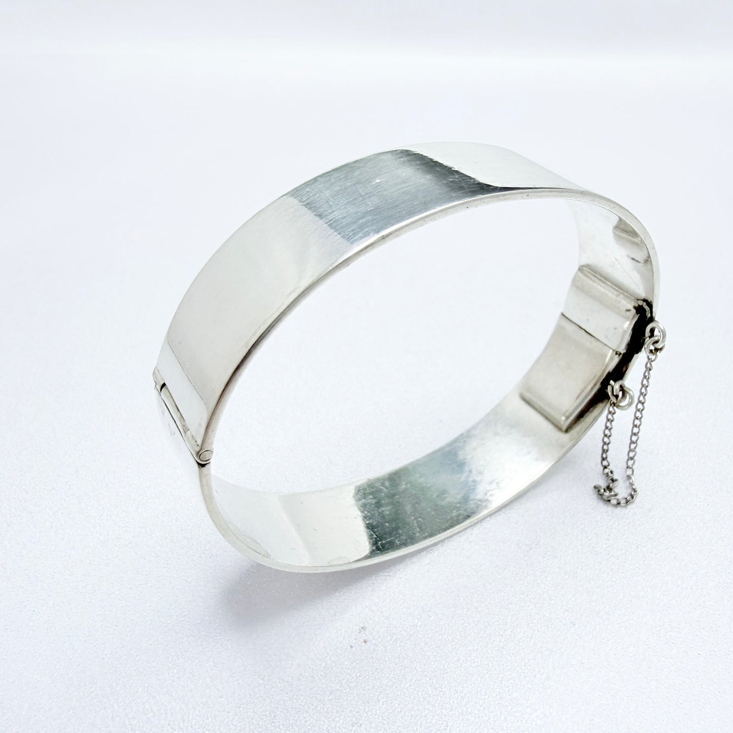 Sigurd Persson for Atlejé Stigbert, Sweden 1952. Vintage Sterling Silver Hinged Bangle