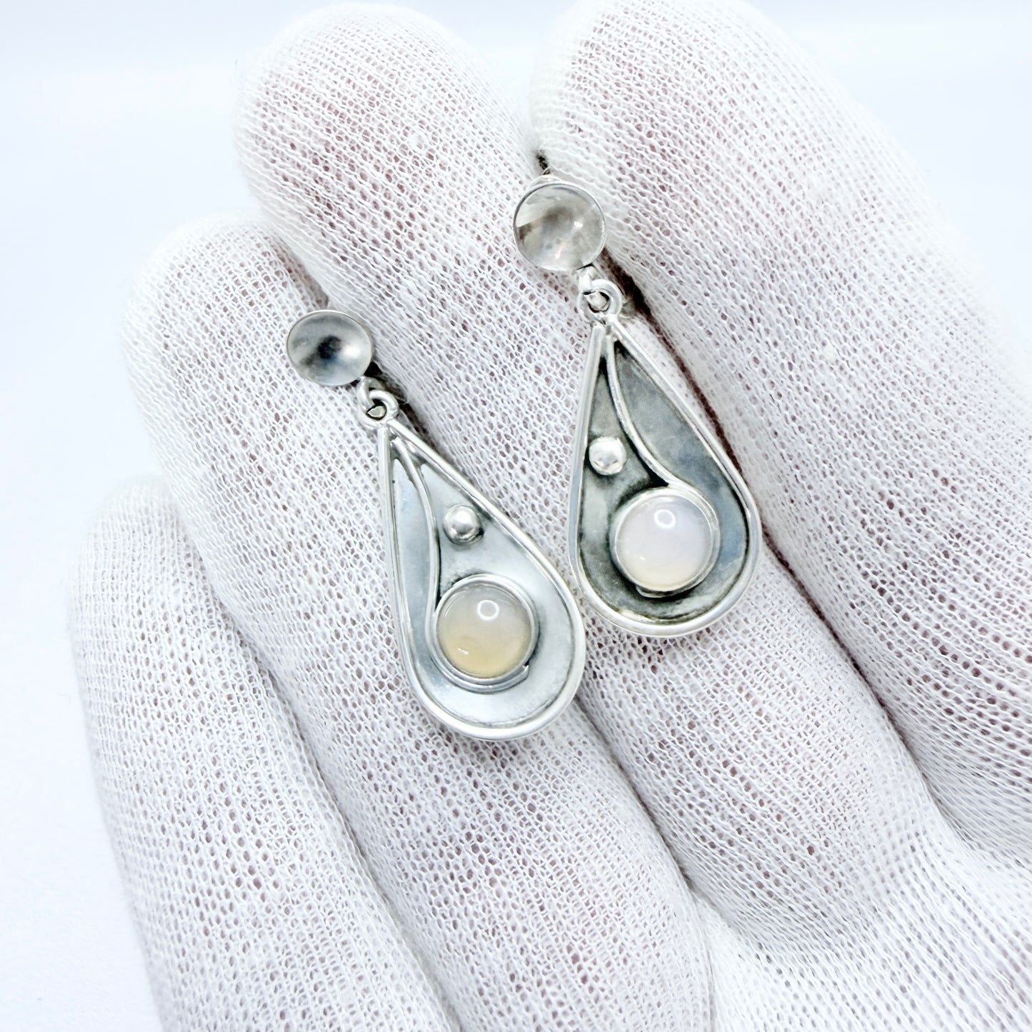 Elsbri Börje Sam, Sweden 1955. Vintage Solid Silver Quartz Earrings.
