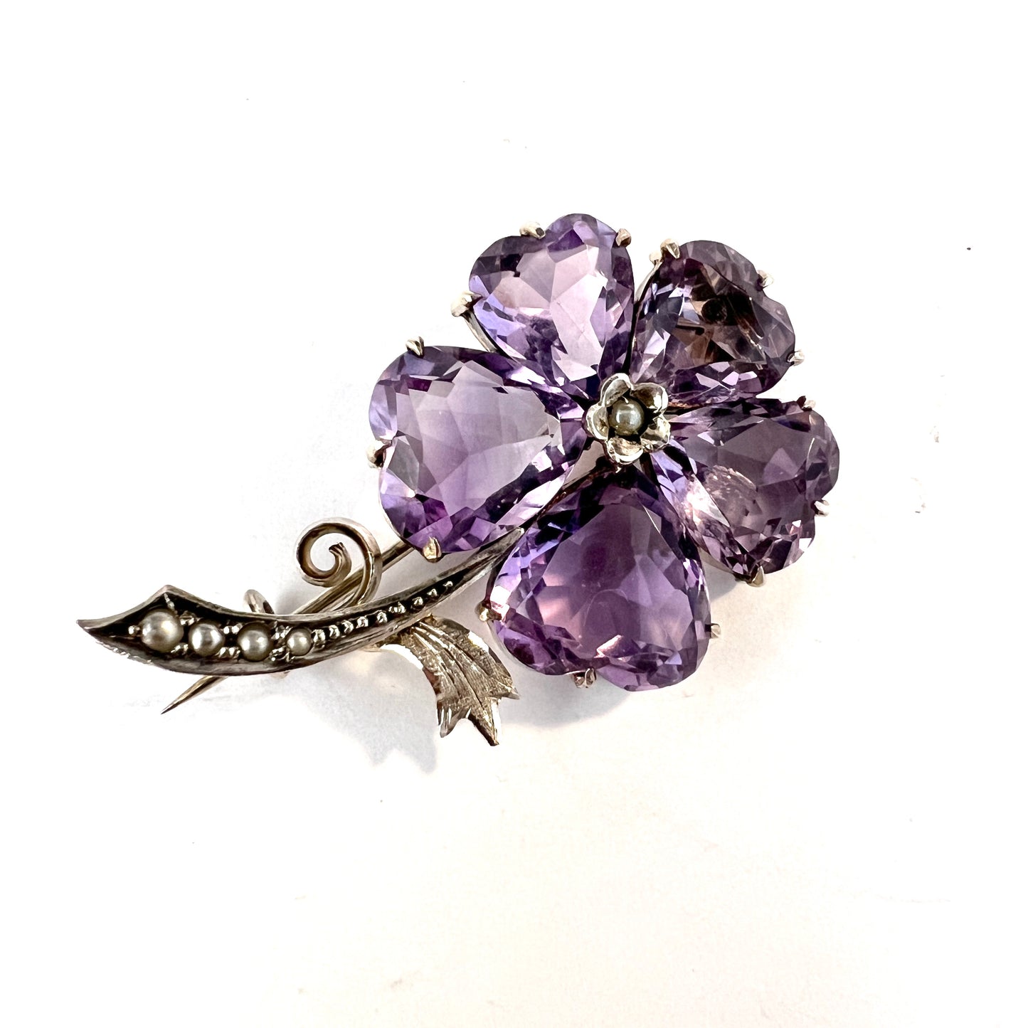 Antique c year 1900 Solid Silver Heart-Shaped Amethyst Seed Pearl Flower Brooch.