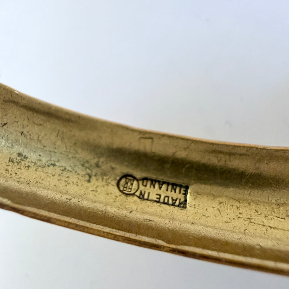 Kalevala Koru, Finland. Vintage Bronze Hinged Bracelet. Design Teljänneito