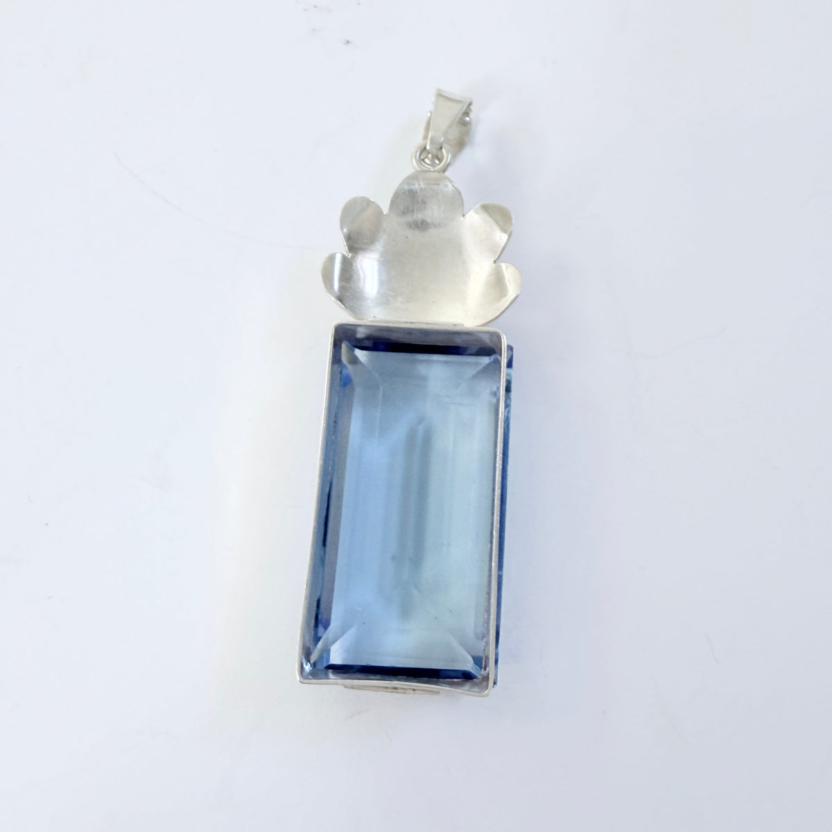 Martin Elmblad, Sweden 1947. Vintage Sterling Silver Blue Glass Pendant.