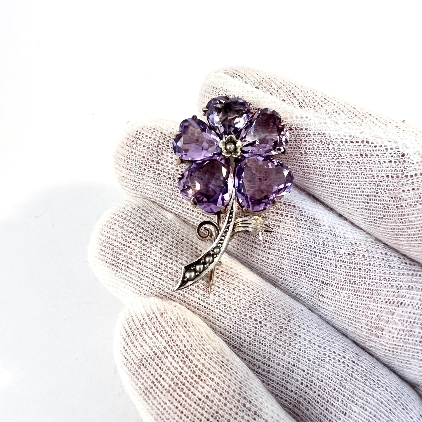 Antique c year 1900 Solid Silver Heart-Shaped Amethyst Seed Pearl Flower Brooch.