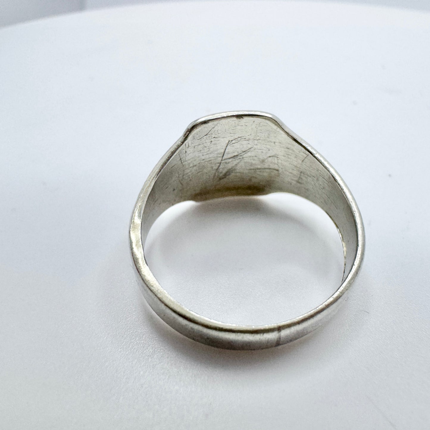 Gustafson & Son, Sweden 1946. Vintage Sterling Silver Signet Unisex Ring.