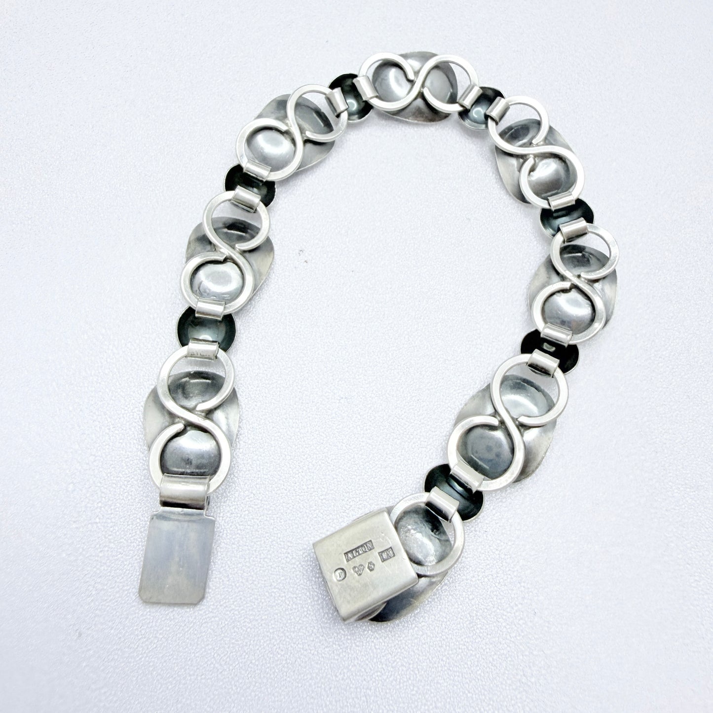 Alton, Sweden 1956. Vintage Sterling Silver Chalcedony Bracelet.