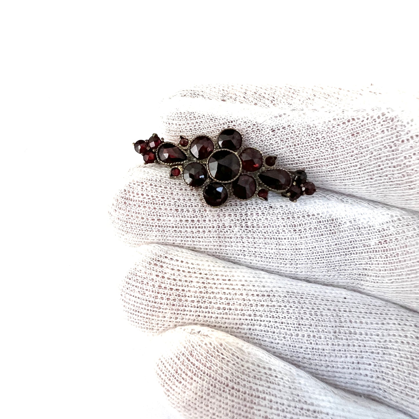 Antique c year 1900. Bohemian Garnet Gilt Metal Brooch.