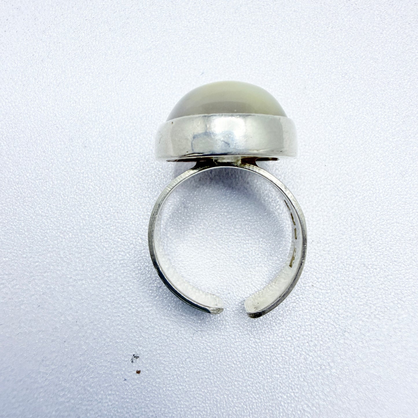 ART, Sheffield 1969. Vintage Sterling Silver Agate Ring.