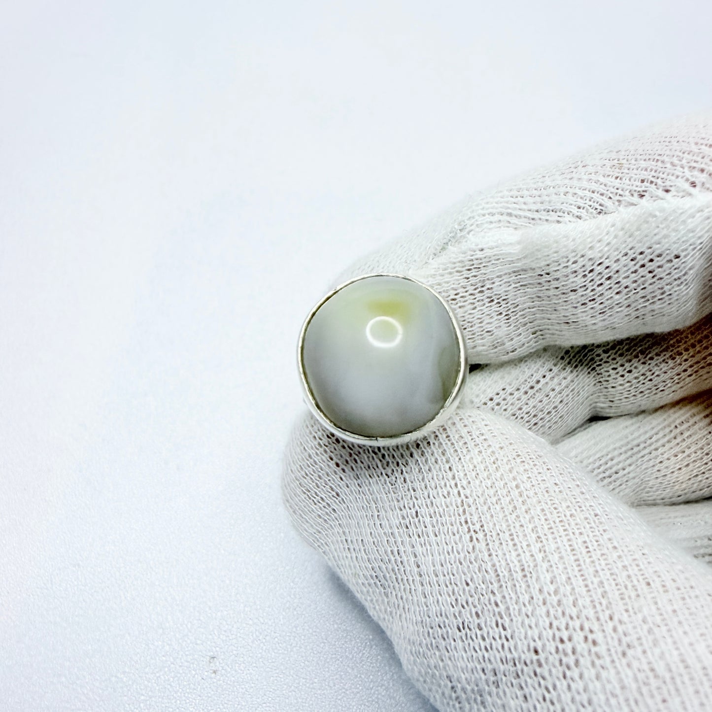 ART, Sheffield 1969. Vintage Sterling Silver Agate Ring.