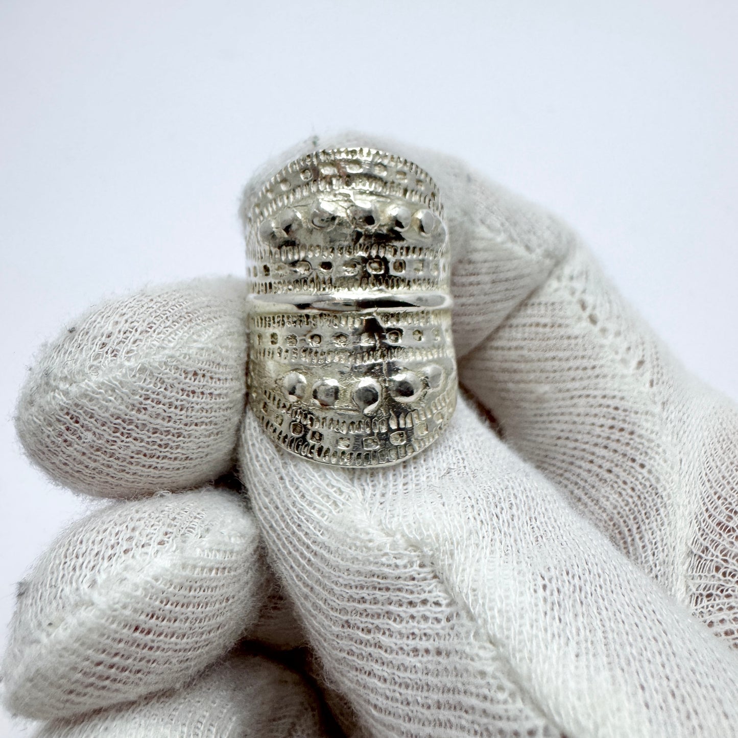 Vintage Sterling Silver Viking Copy Unisex Ring.