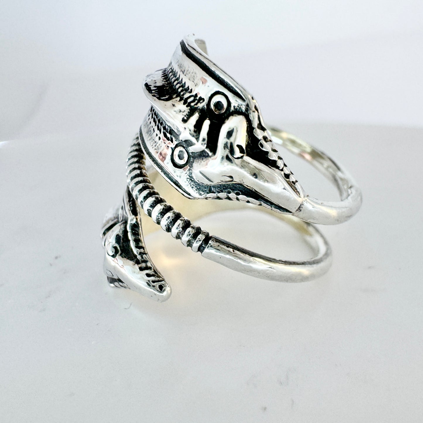 Bengt Hallberg, Sweden. Vintage Sterling Silver Viking Copy Unisex Ring