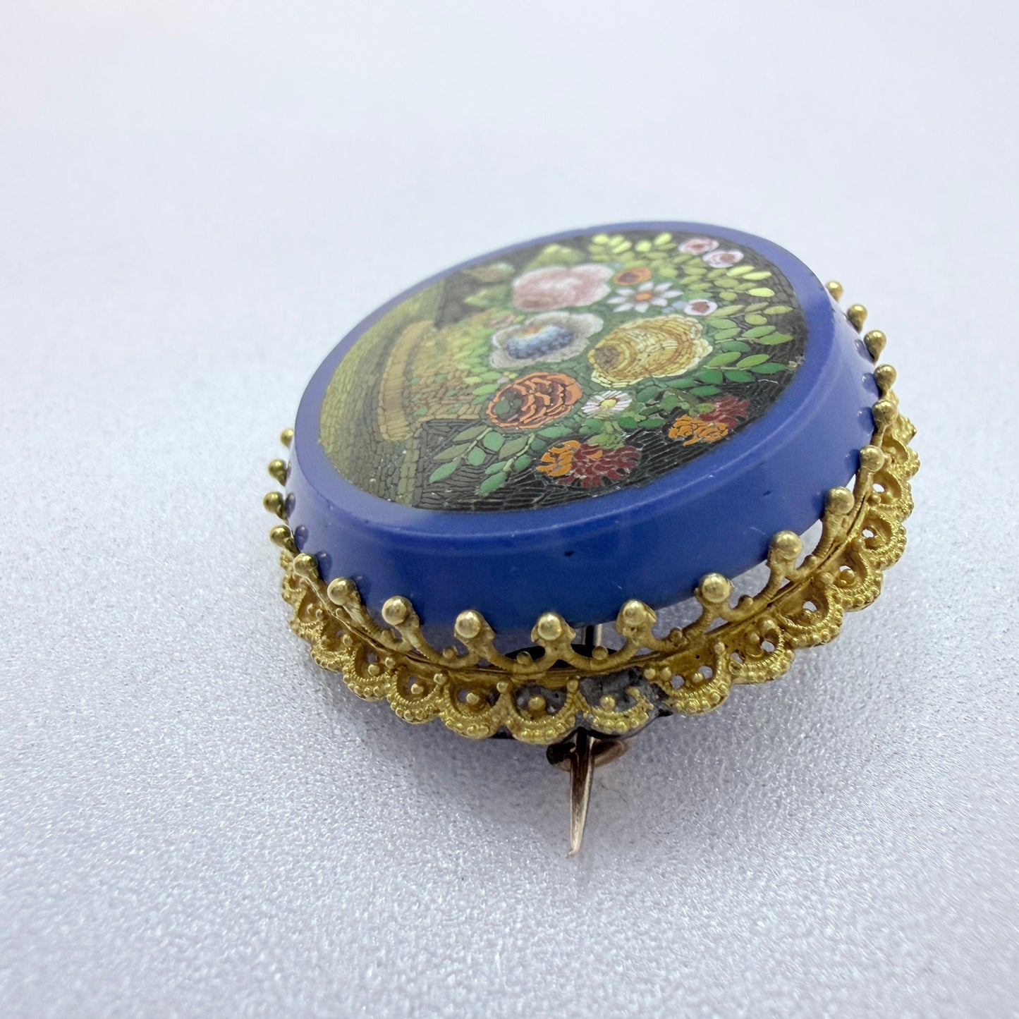 Antique Victorian 18k Gold Micro Mosaic Brooch.