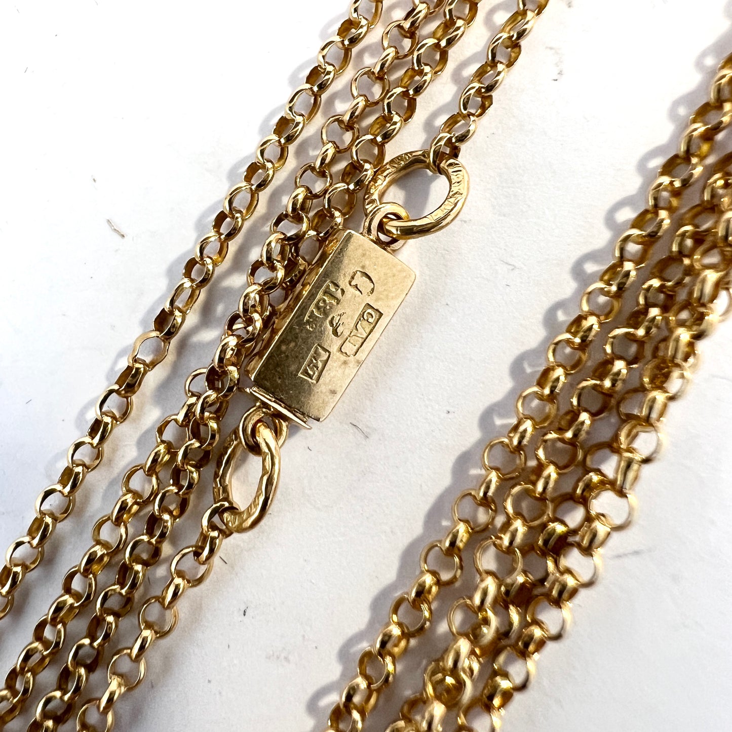 C.A Björklund, Sweden year 1914. Antique 18k Gold 65 inch Longuard Chain Necklace.