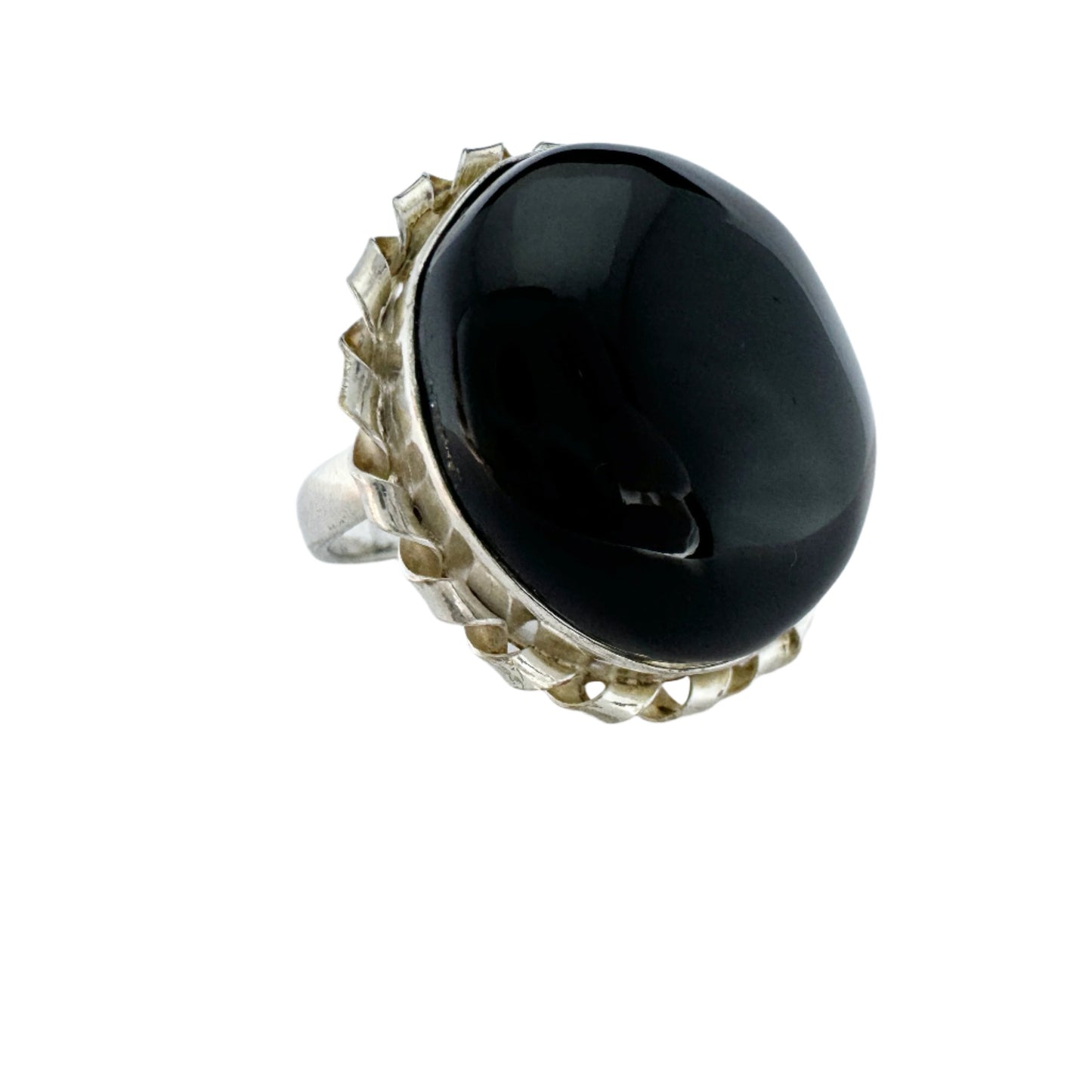 Vintage Sterling Silver Large Onyx Ring.