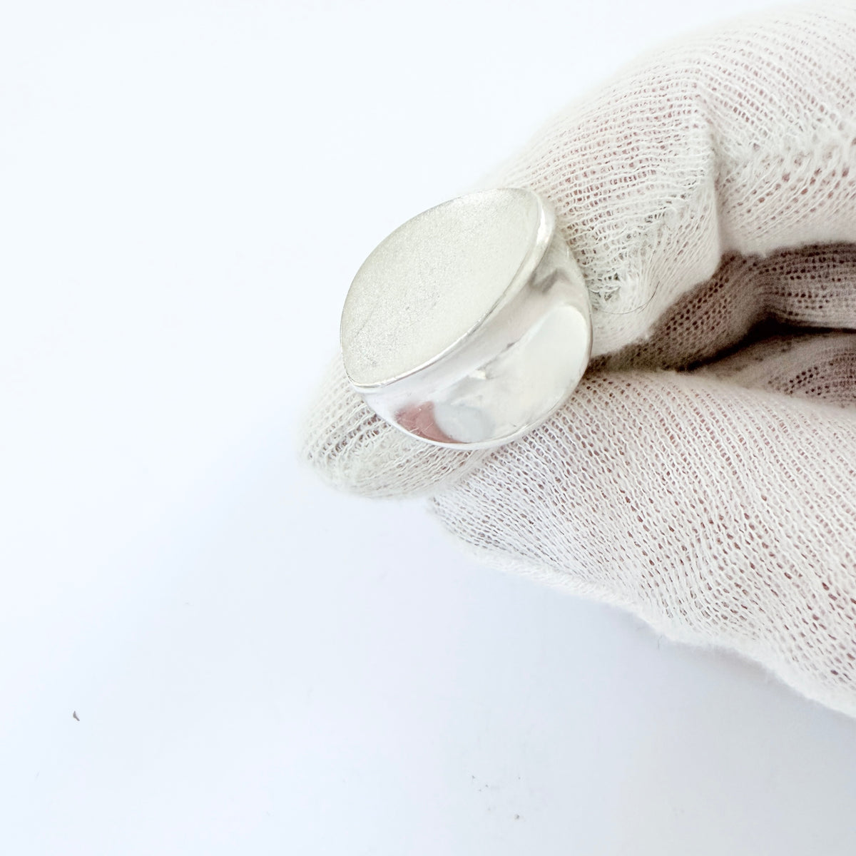Matti J Hyvärinen, Finland 1973. Bold Vintage Sterling Silver Adjustable Size Ring.