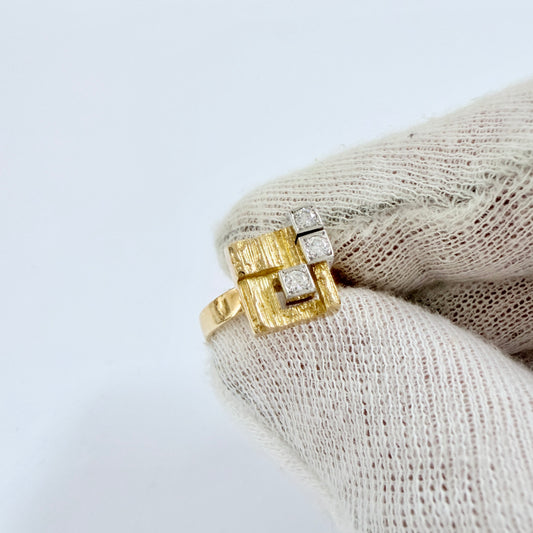 Björn Weckström för Lapponia, Finland 1989. Vintage 18k Gold Diamond Ring. Design: Diamond City.