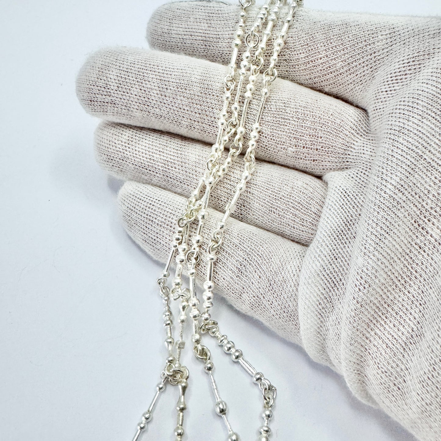 Jorma Laine for Kultateollisuus, Finland 1975. Vintage Sterling Silver 33 inch Necklace.