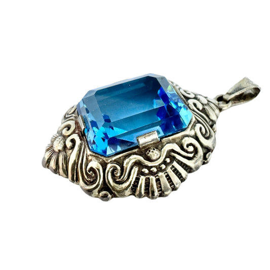 Per Emilson, Sweden 1948. Vintage Sterling Silver Intense Blue Synthetic Spinel Pendant.