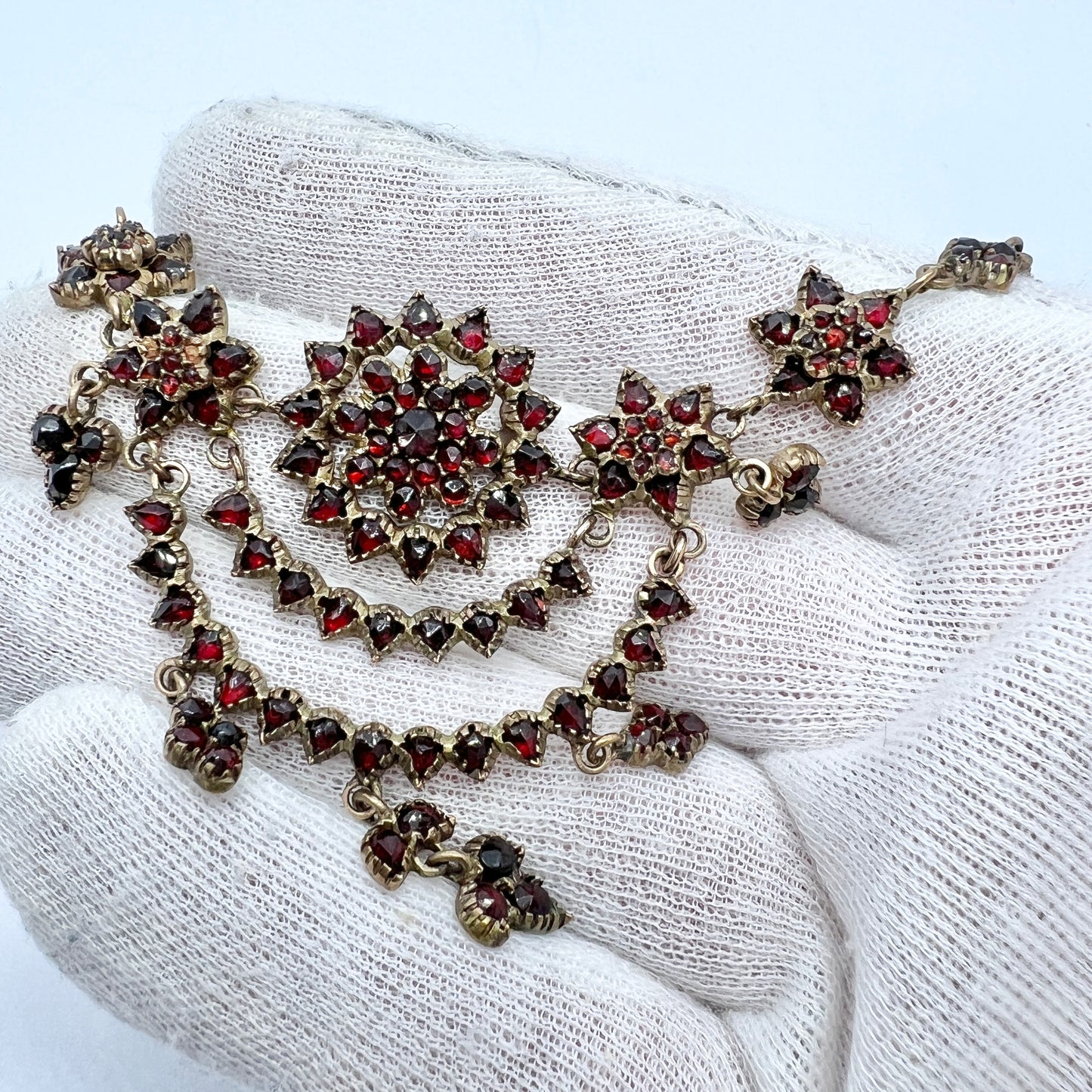 Antique late Victorian Bohemian Garnet Cluster Gilt Metal Necklace.