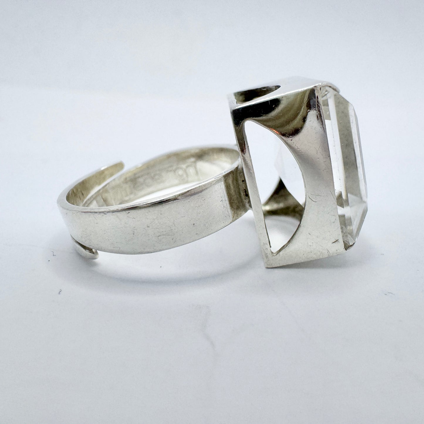 Bengt Hallberg, Sweden 1976. Bold Vintage Sterling Silver Rock Crystal Ring.