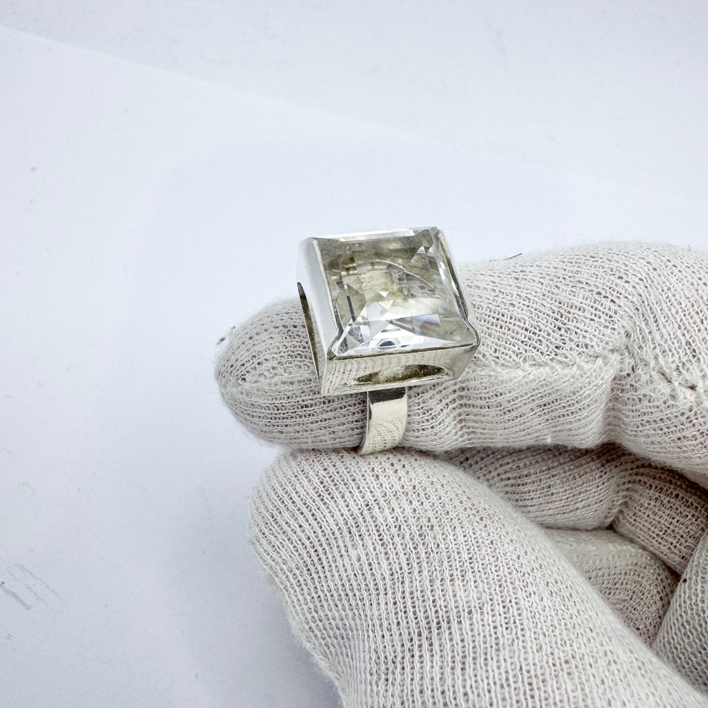 Bengt Hallberg, Sweden 1976. Bold Vintage Sterling Silver Rock Crystal Ring.