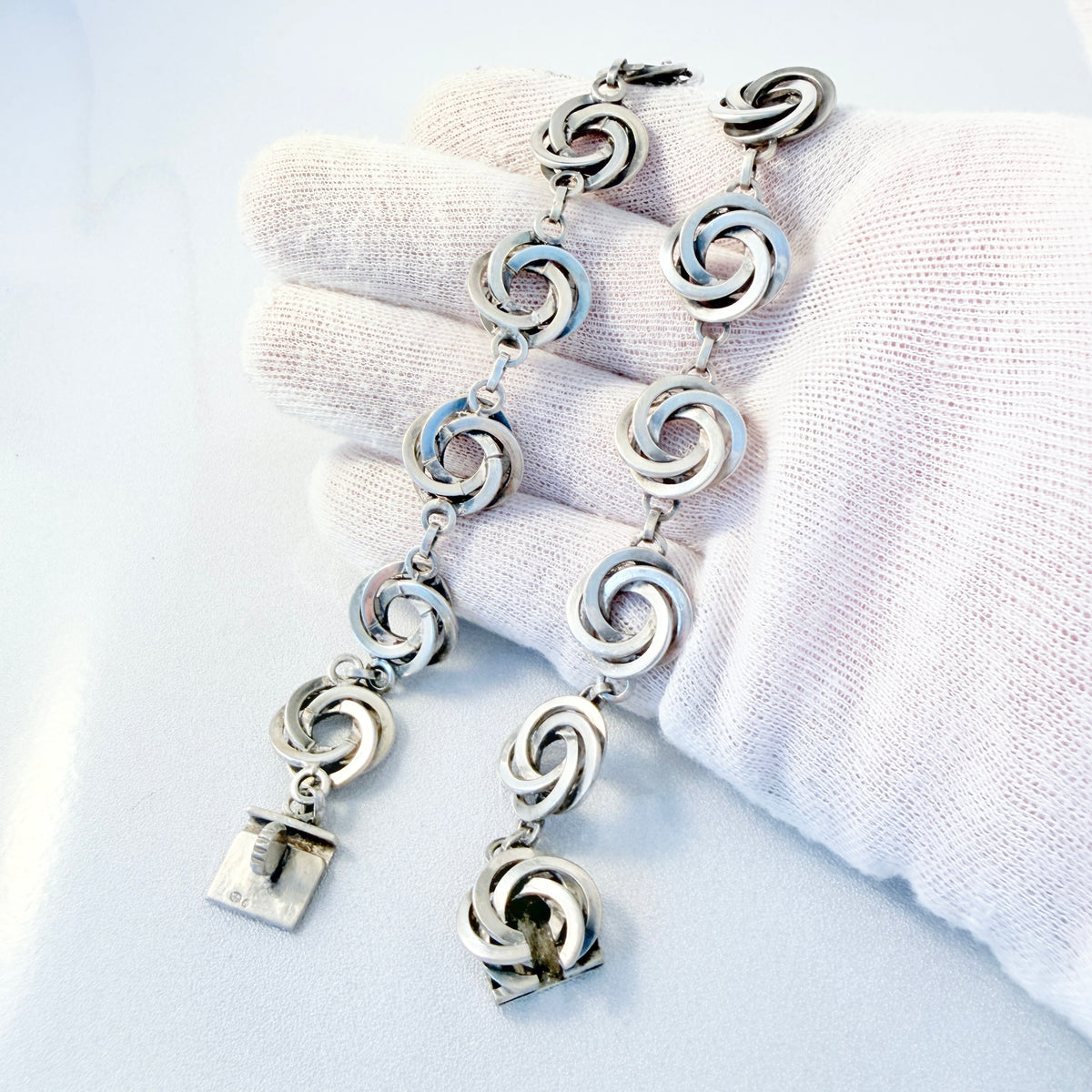 Hermann Ole Jacobsen, Denmark 1947-57. Chunky Vintage Sterling Silver Chain Necklace.