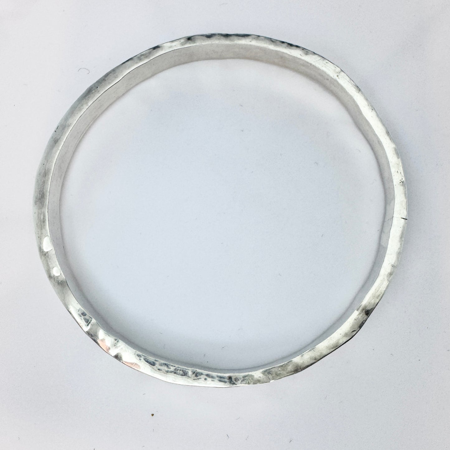 Owe Johansson, Sweden 1974. Vintage Sterling Silver Bangle Bracelet. Signed.