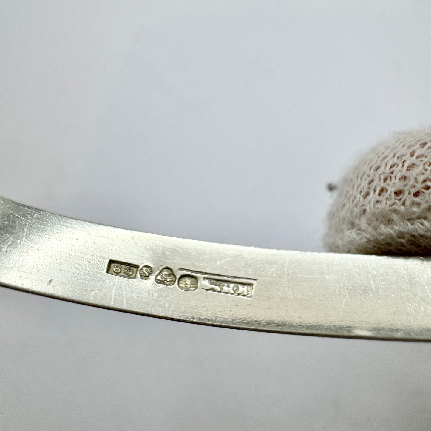 Michelsson, Sweden 1966. Vintage Sterling Silver Bangle Bracelet.