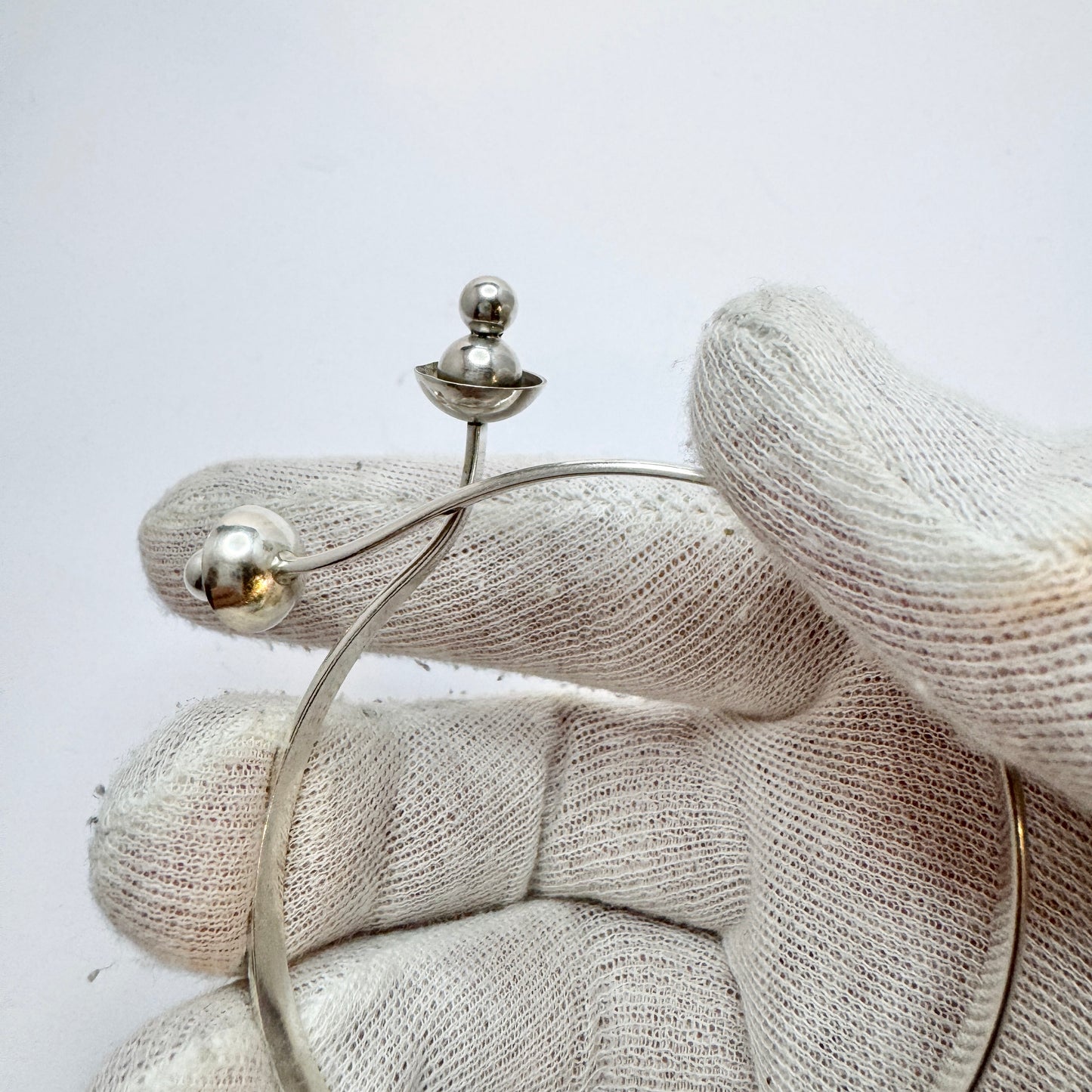 Michelsson, Sweden 1966. Vintage Sterling Silver Bangle Bracelet.