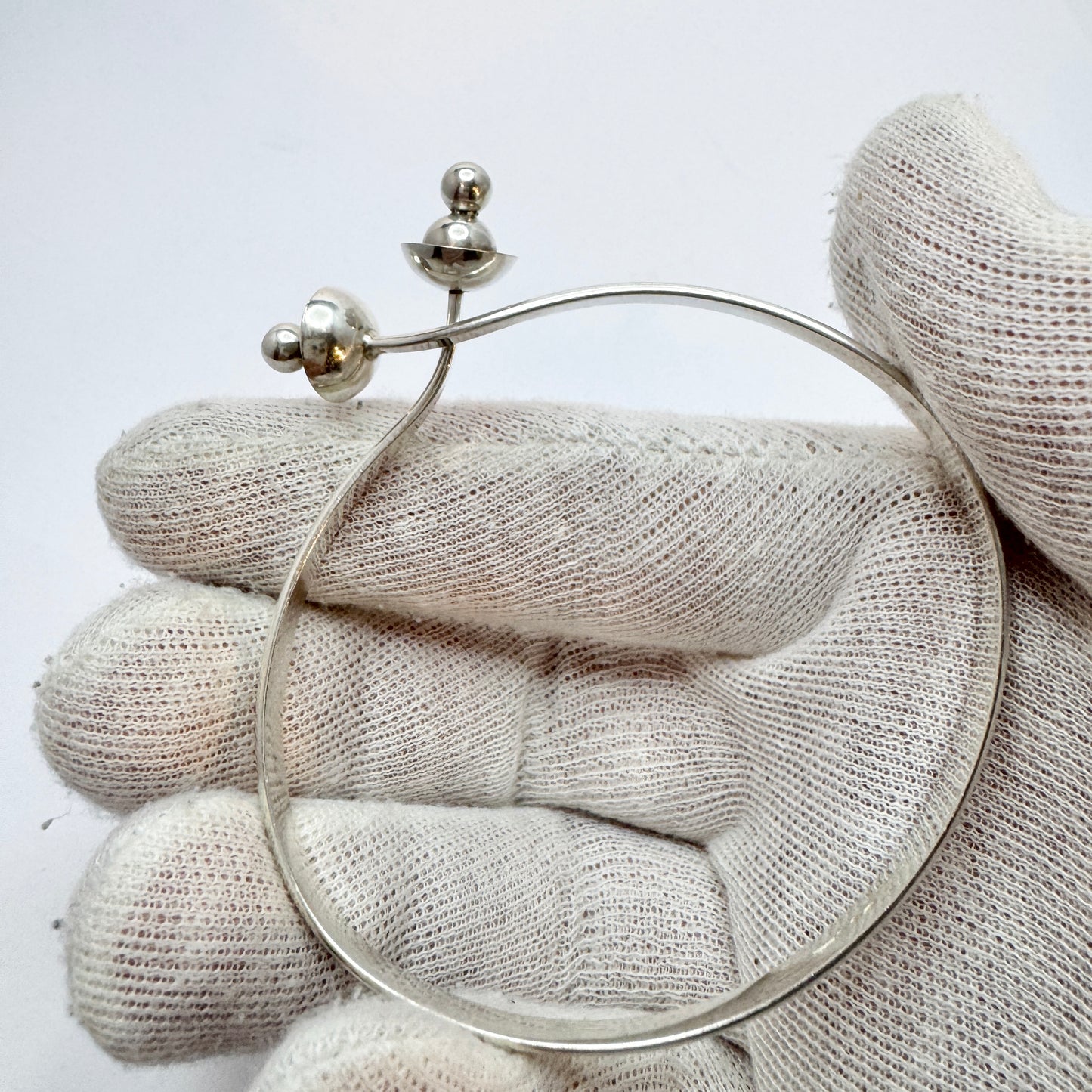 Michelsson, Sweden 1966. Vintage Sterling Silver Bangle Bracelet.