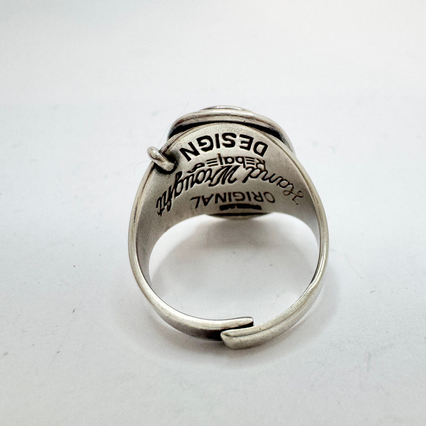REBAJES, USA. Vintage Modernist Sterling Silver Onyx Ring.