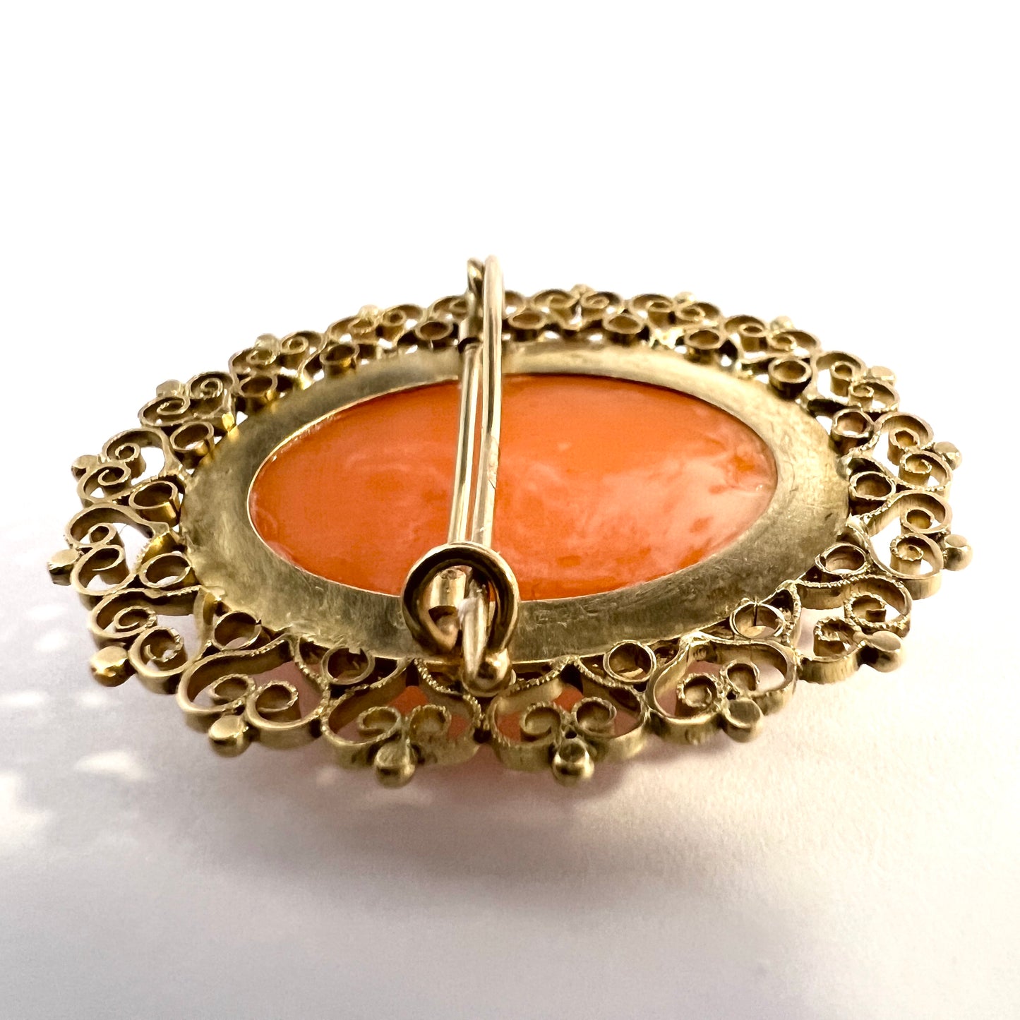 Antique Edwardian 18k Gold Cameo Brooch.