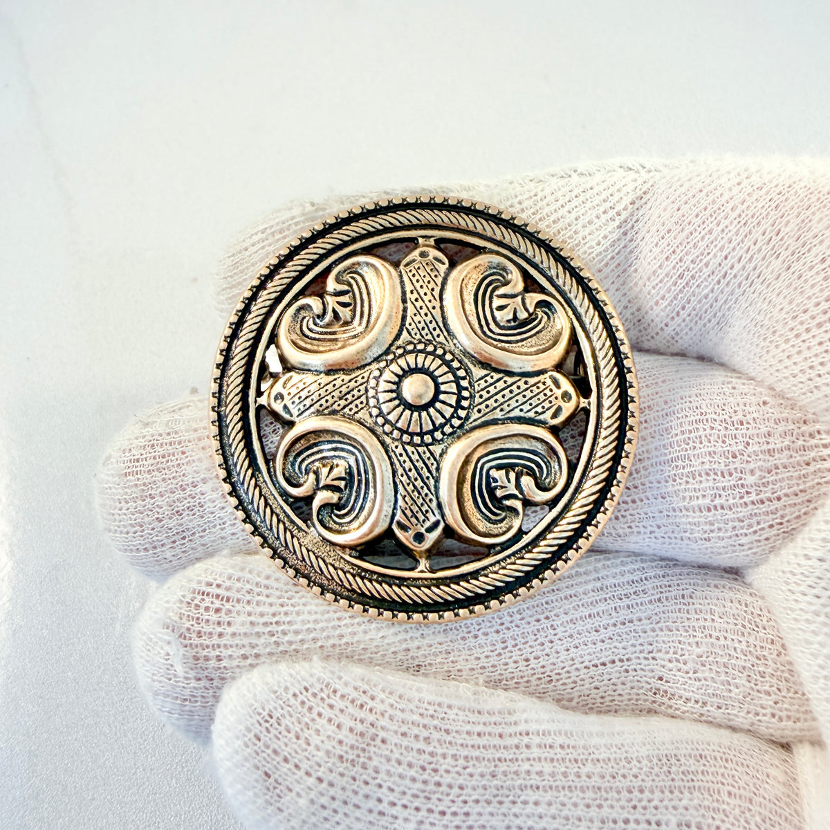 Kalevala Koru, Finland. Vintage Bronze Brooch. Design: Räisälän solik