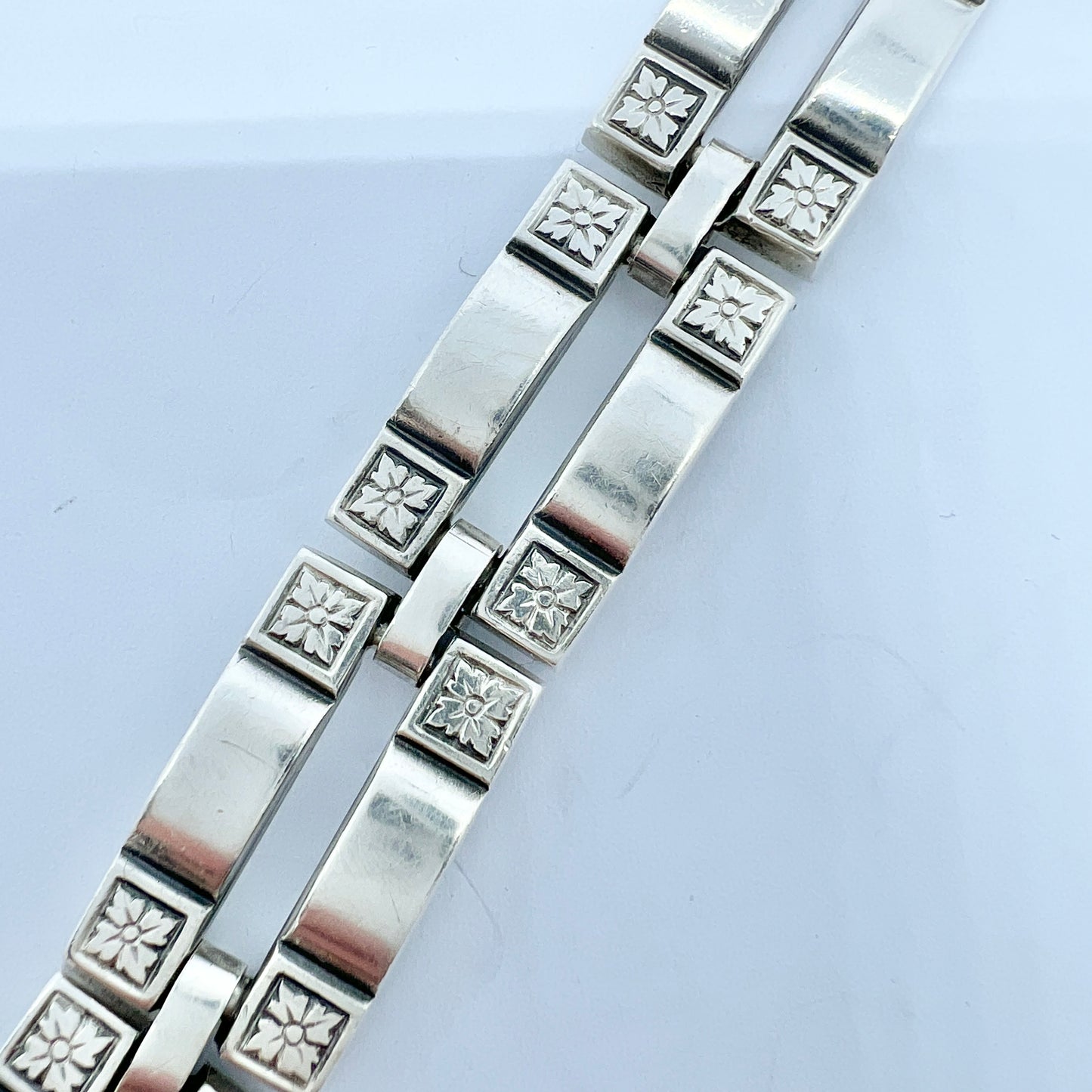 G Dahlgren, Sweden year 1950. Vintage Sterling Silver Bracelet. 1.65oz