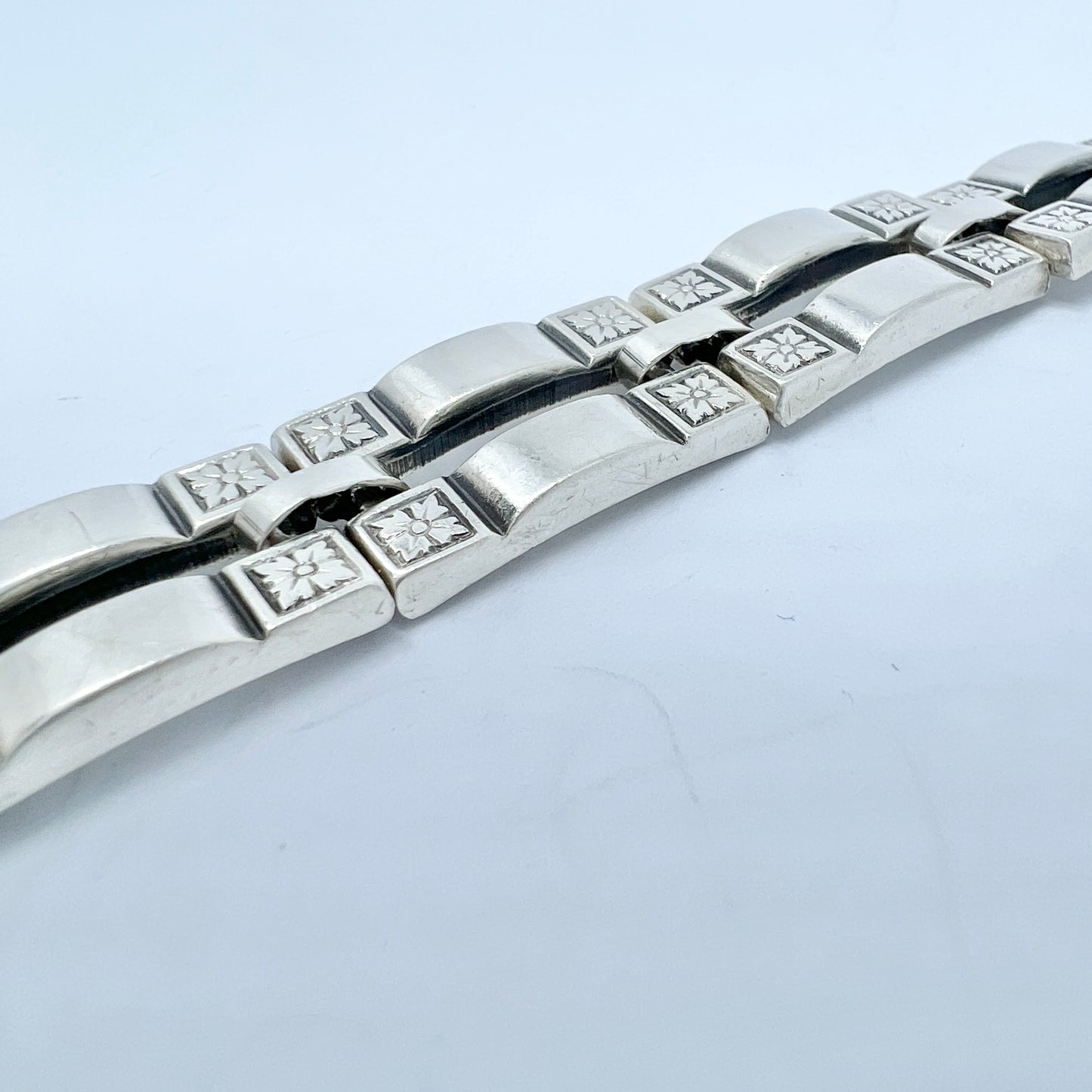 G Dahlgren, Sweden year 1950. Vintage Sterling Silver Bracelet. 1.65oz