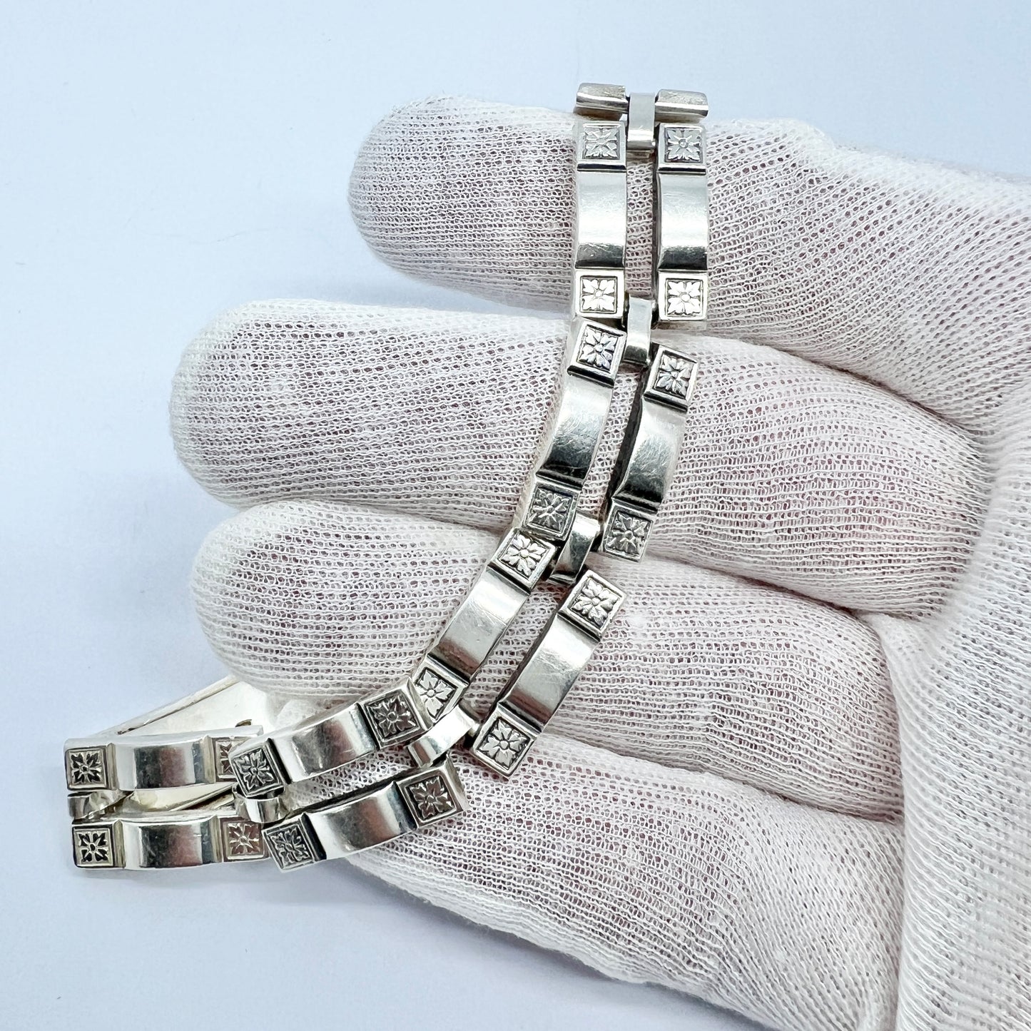 G Dahlgren, Sweden year 1950. Vintage Sterling Silver Bracelet. 1.65oz