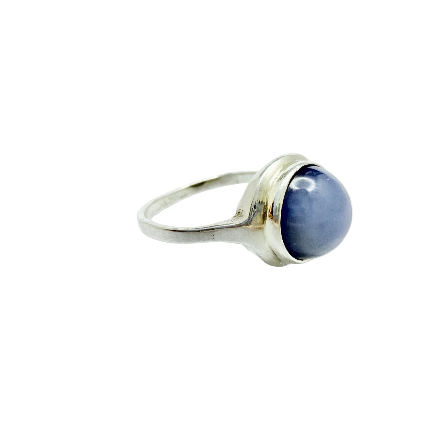 Vintage 1960s Solid Silver Chalcedony Ring.
