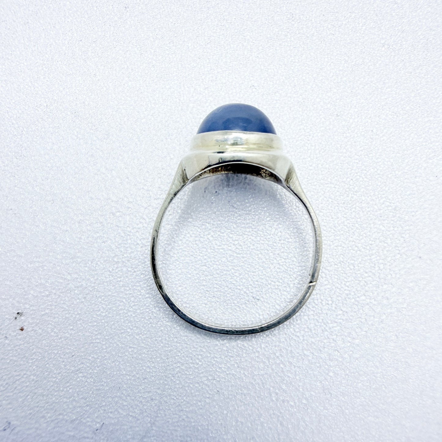 Vintage 1960s Solid Silver Chalcedony Ring.