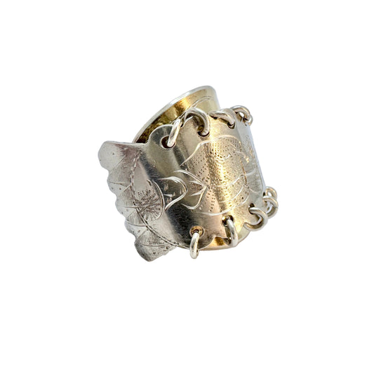 Vintage Solid Silver Sami / Laplander Folk Art Artisan Ring.