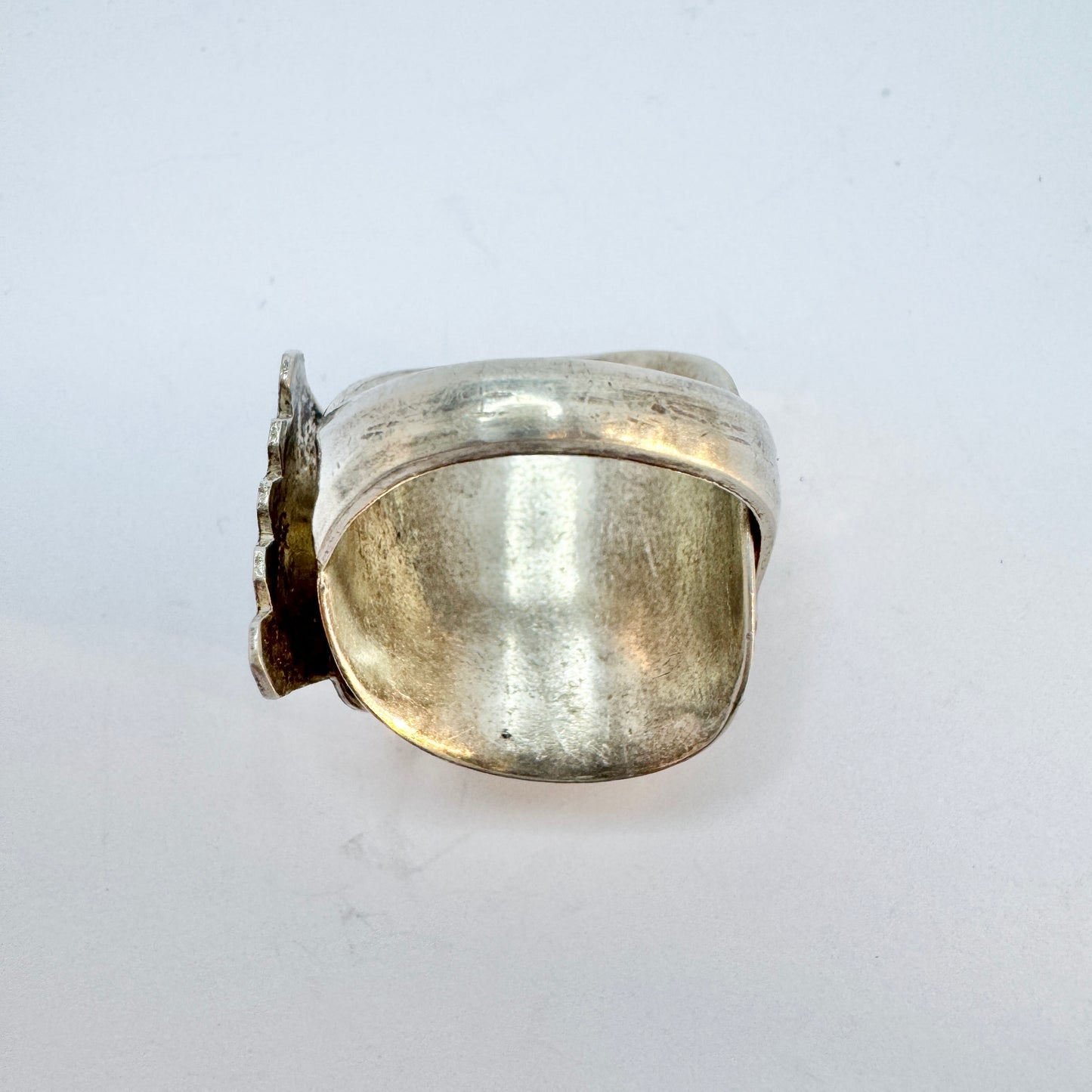 Vintage Solid Silver Sami / Laplander Folk Art Artisan Ring.