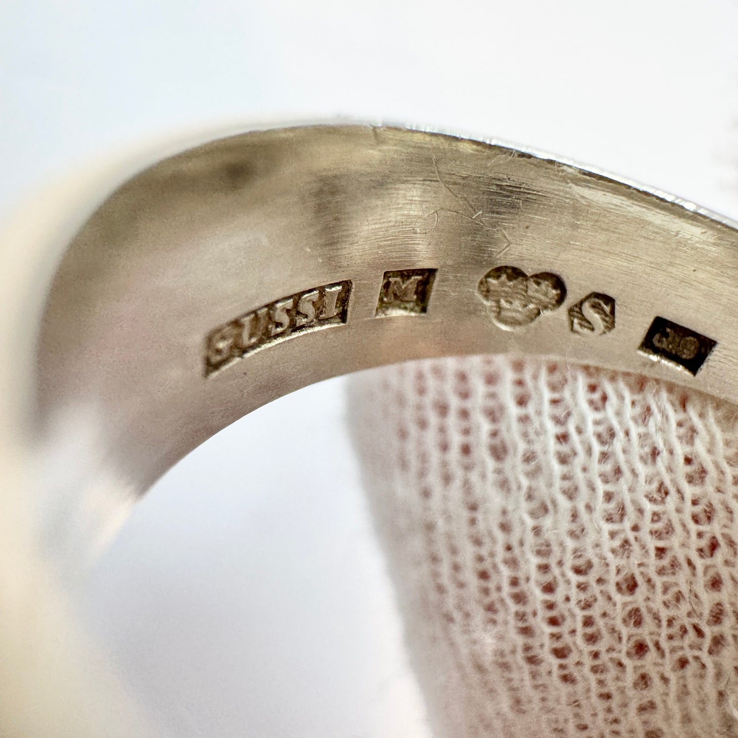 Gert Thysell for GUSSI, Sweden 1966. Bold Vintage Silver Agate Ring.