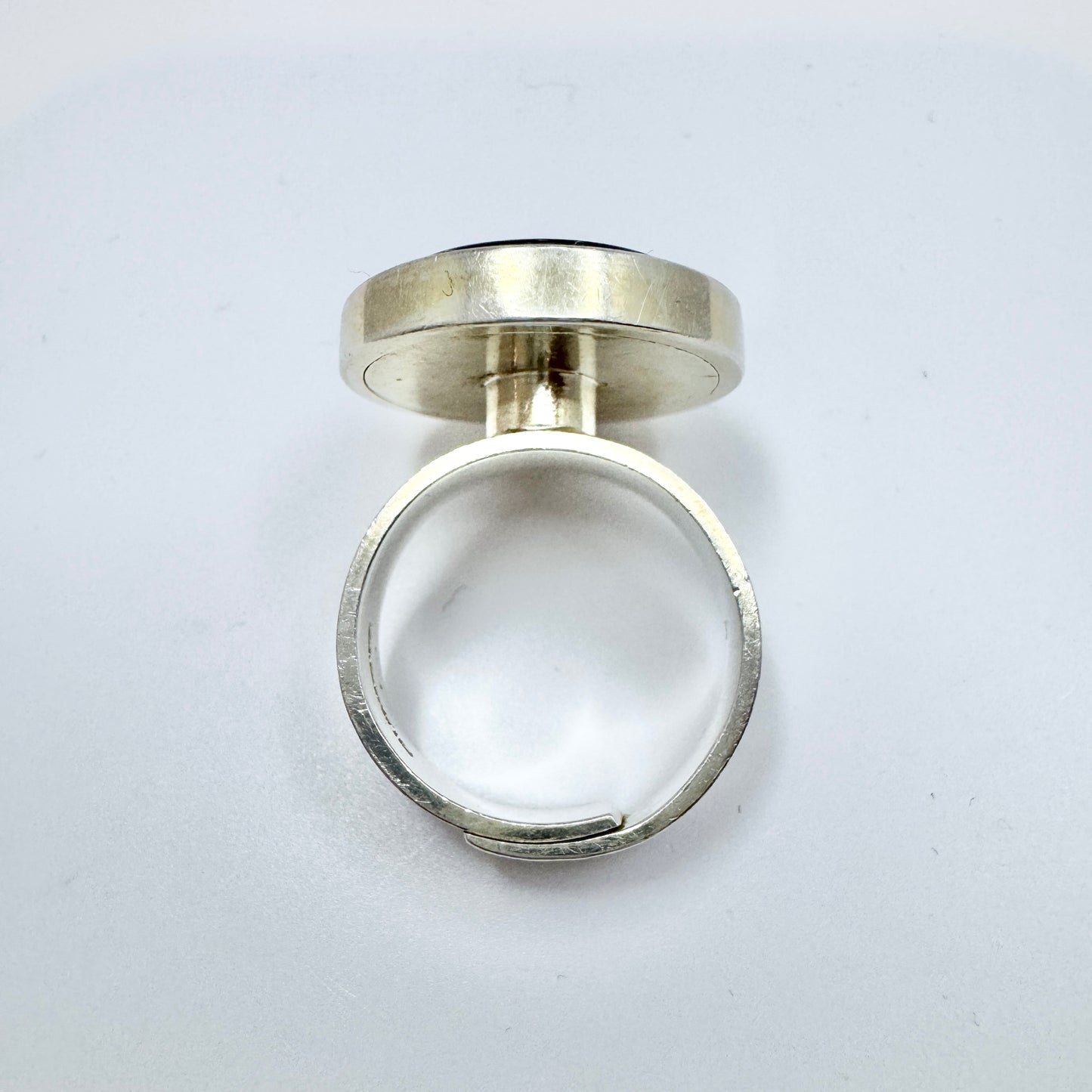 Elis Kauppi, Kupittaan Kulta Finland c 1960s. Vintage Sterling Silver Spectrolite Ring.