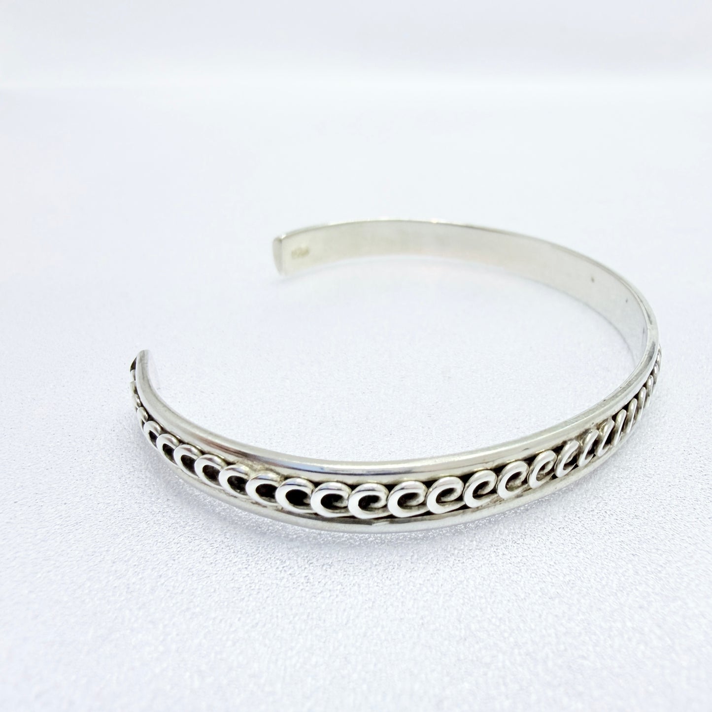 Vintage Sterling Silver Bracelet.