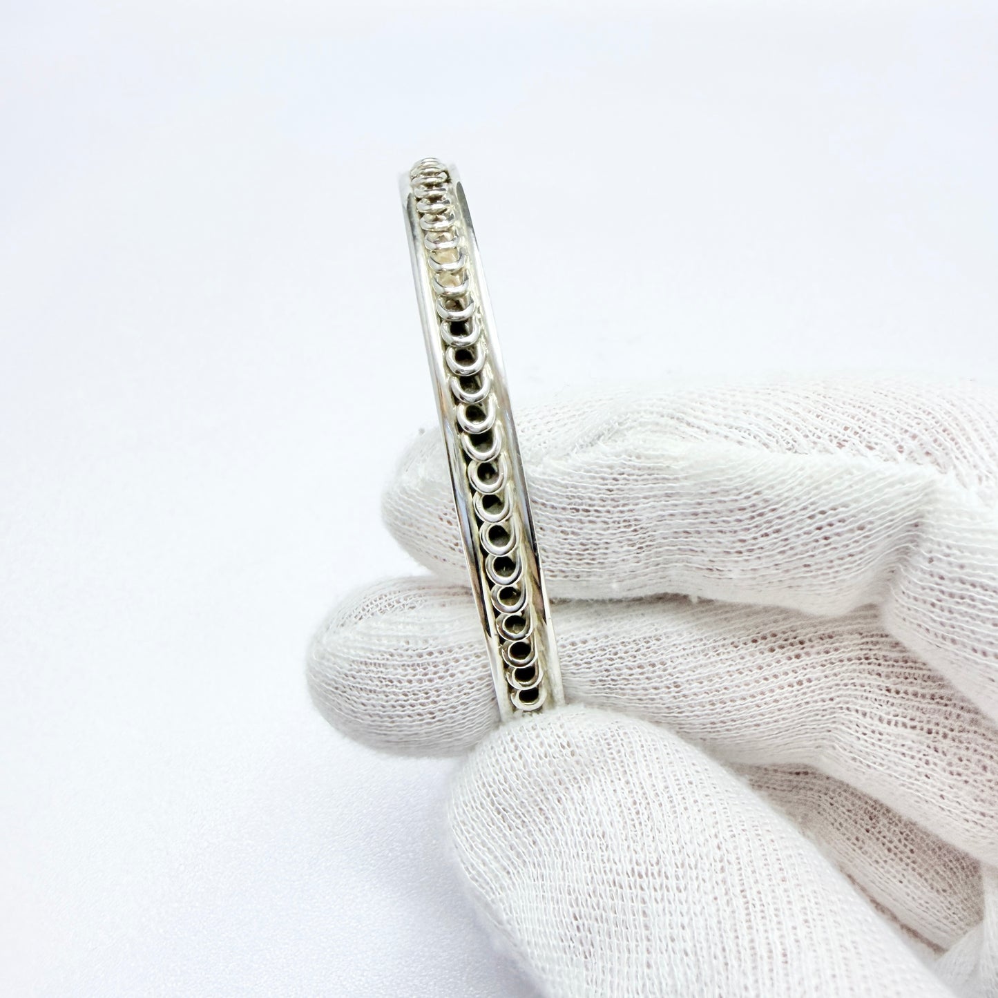 Vintage Sterling Silver Bracelet.