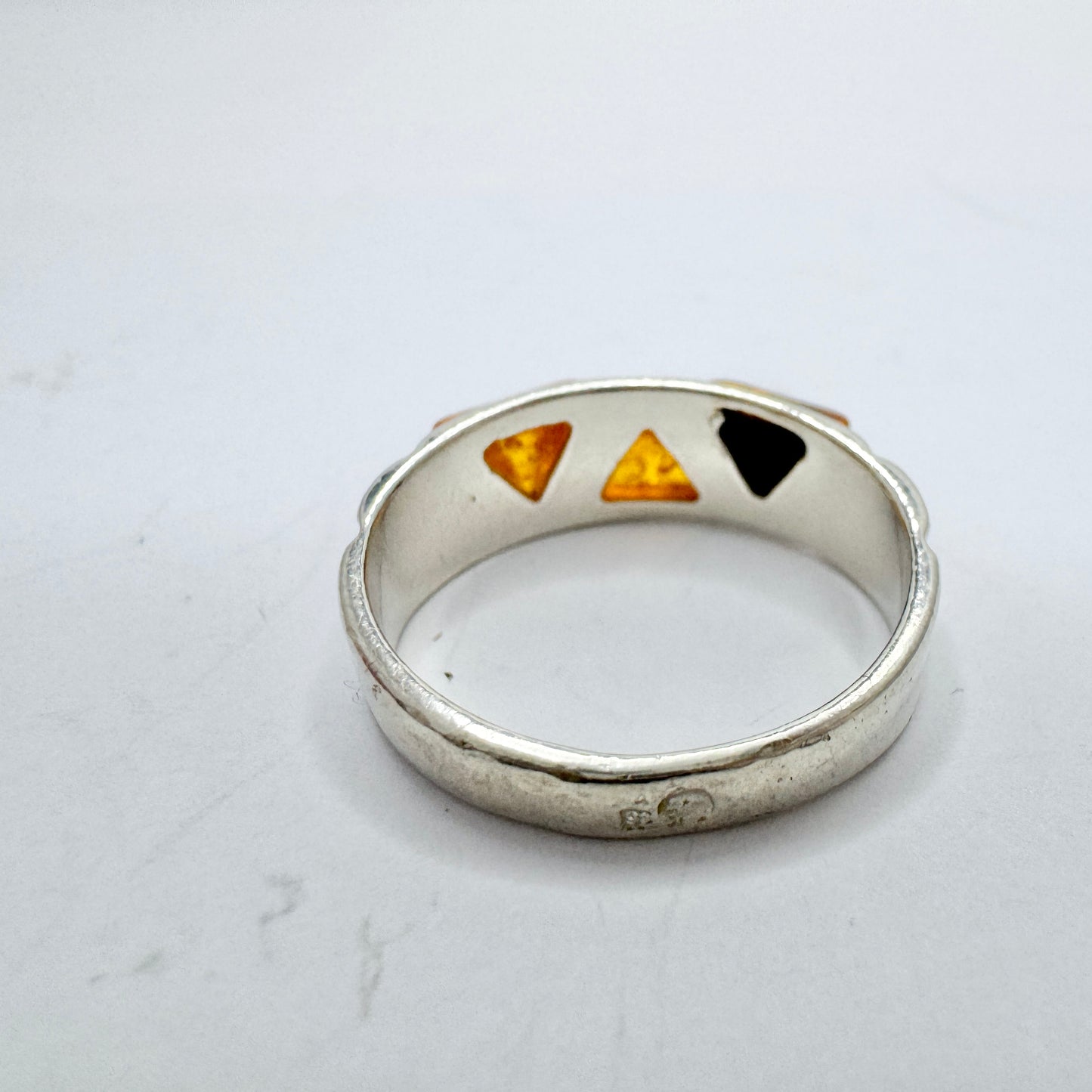 Vintage Sterling Silver Amber Band Ring.