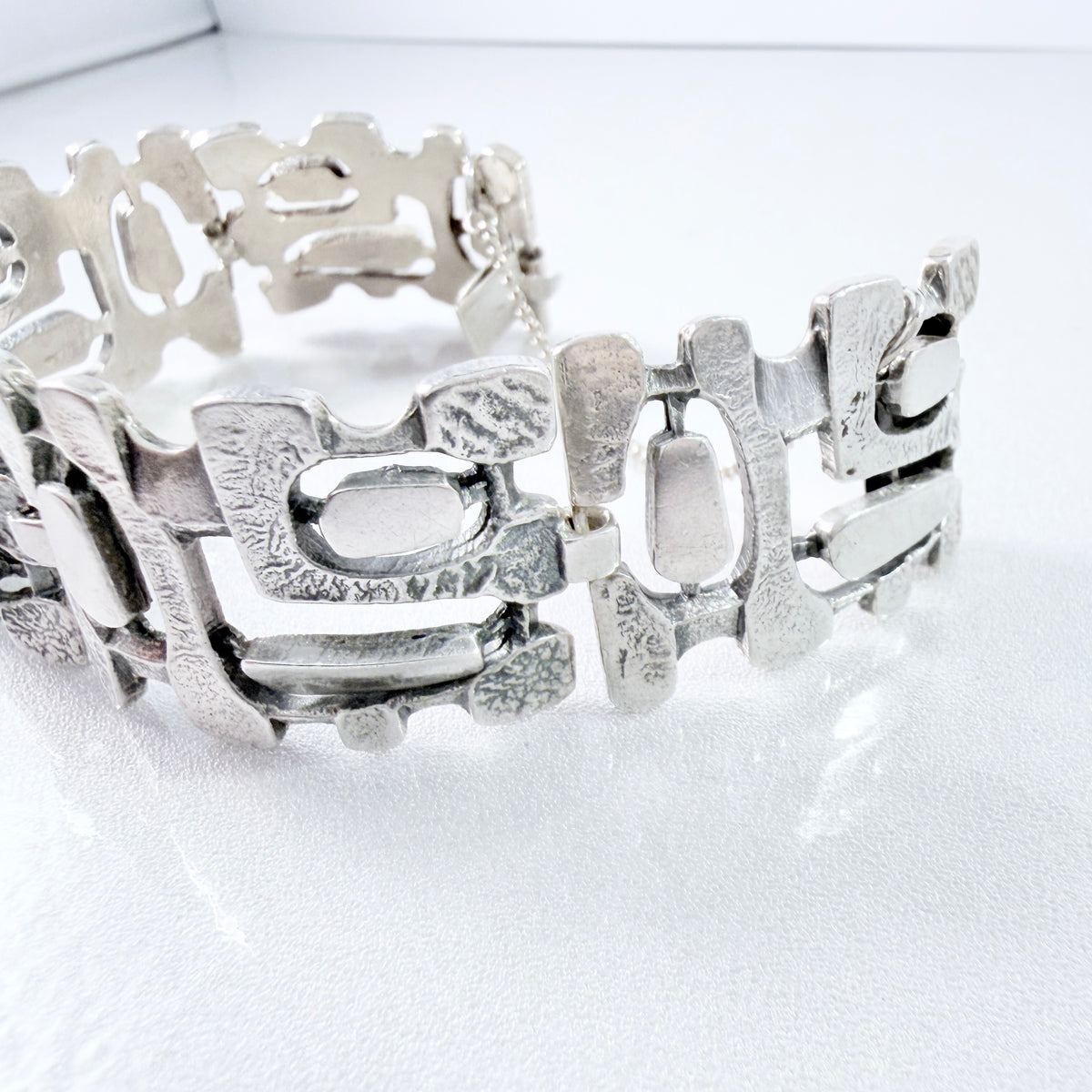 Joachim Klintz, Sweden year 1970. Chunky Vintage Modernist Sterling Silver Bracelet.